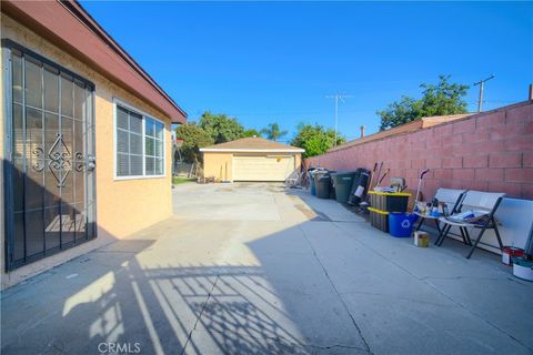 A home in Bellflower