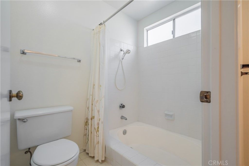 listing image 130726172564693436620