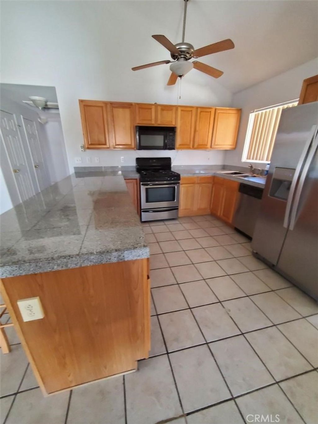 listing image 130720807126925797030