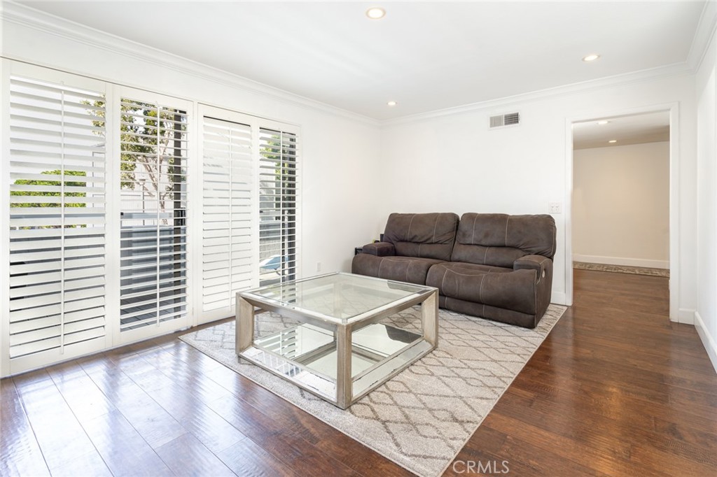 Newport Crest (NEWC) - Residential Lease