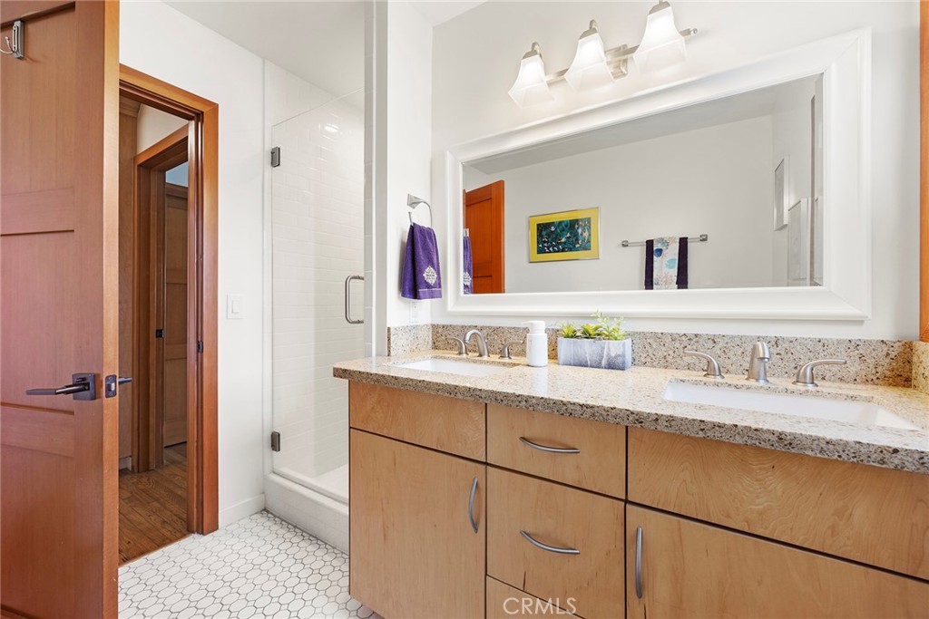 ,Golden Hills - Residential