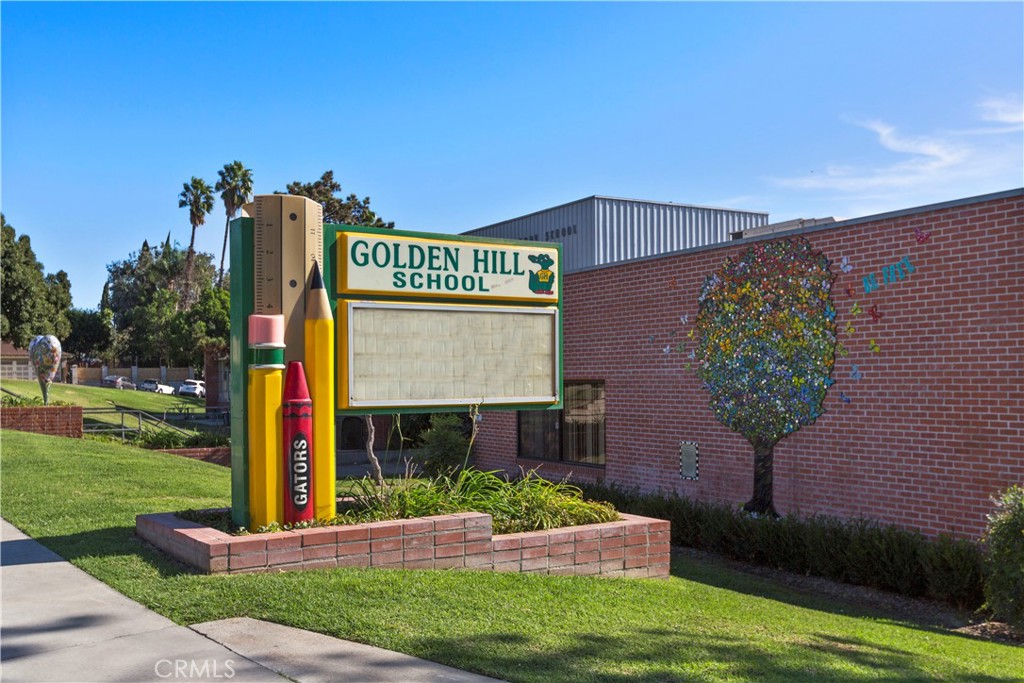 ,Golden Hills - Residential