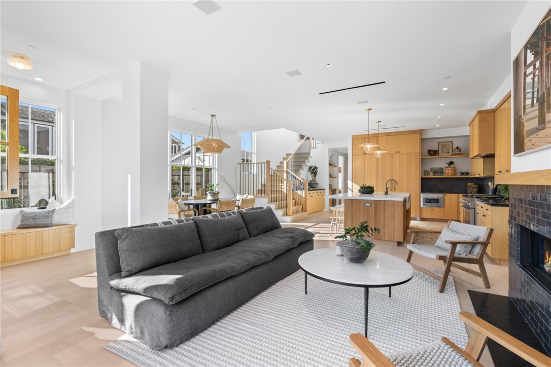 Balboa Peninsula Point (BLPP) - Residential