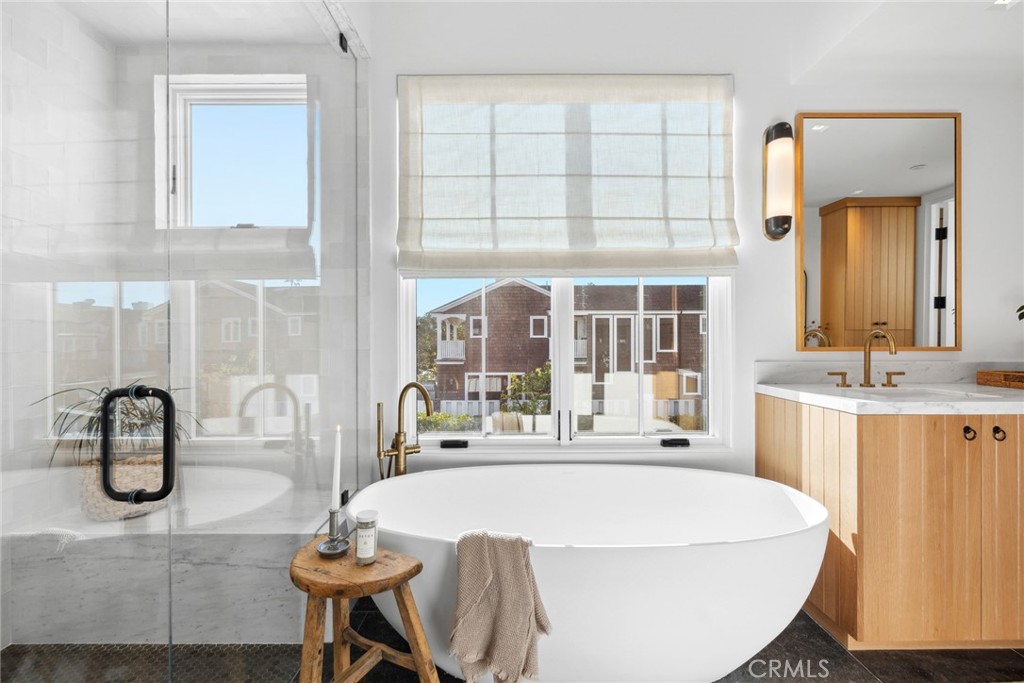 Balboa Peninsula Point (BLPP) - Residential