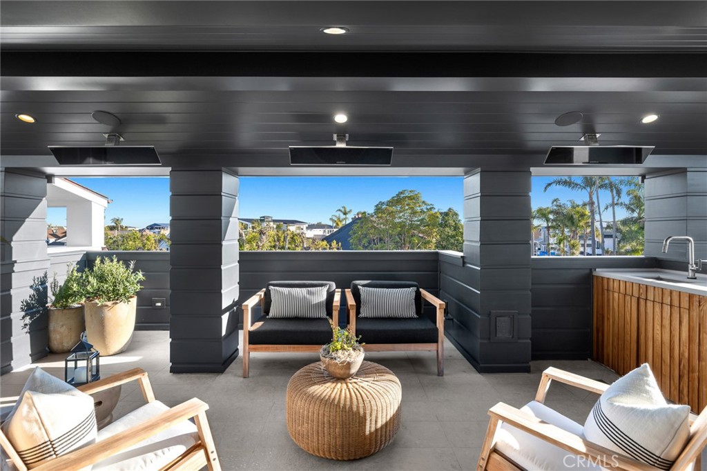 Balboa Peninsula Point (BLPP) - Residential