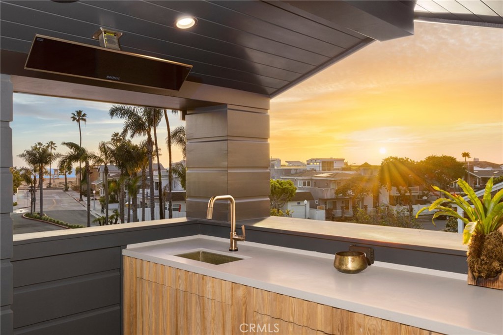 Balboa Peninsula Point (BLPP) - Residential