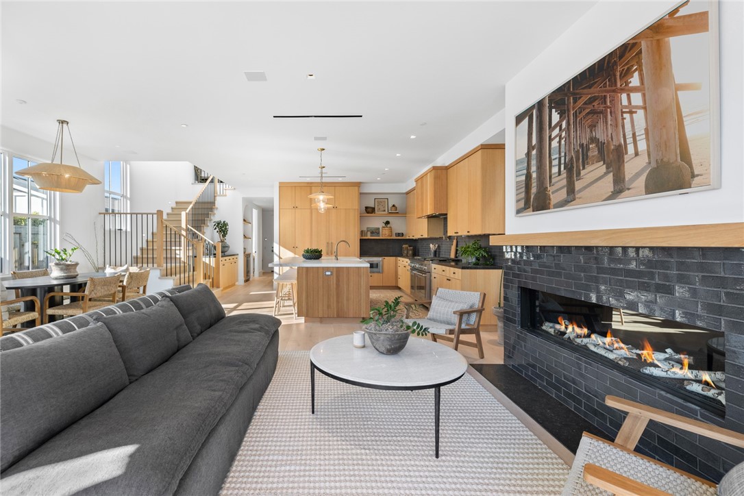 Balboa Peninsula Point (BLPP) - Residential