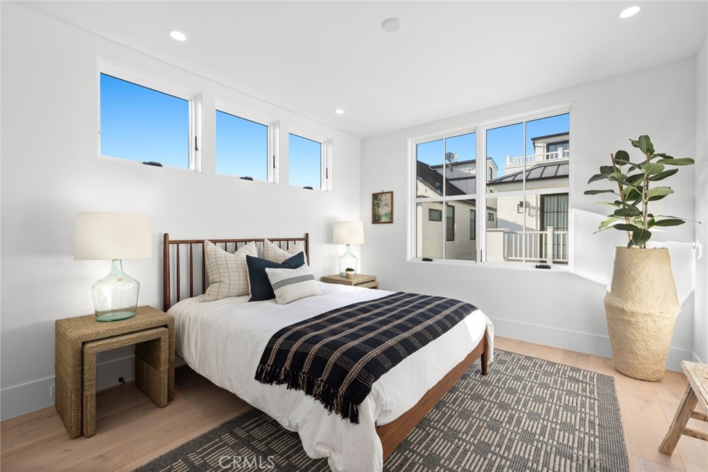 Balboa Peninsula Point (BLPP) - Residential