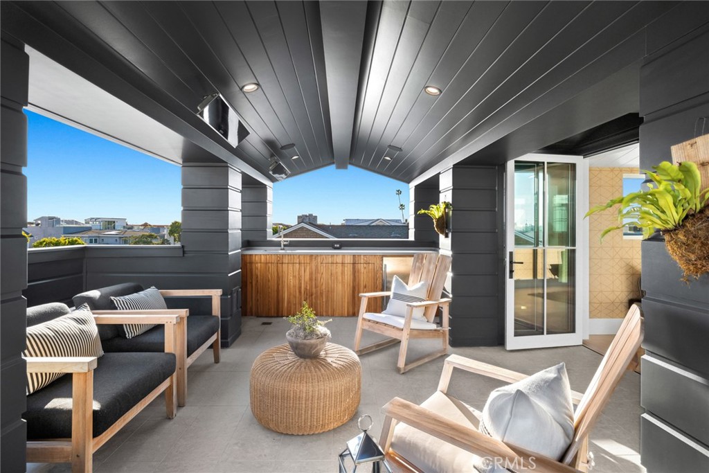 Balboa Peninsula Point (BLPP) - Residential