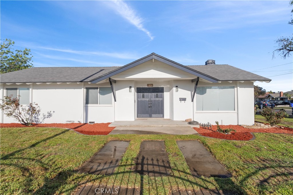635 N Riverside Ave