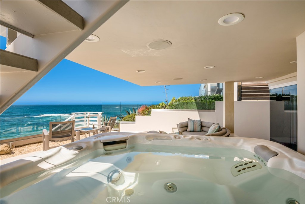 Ocean Vista Custom (OV) - Residential