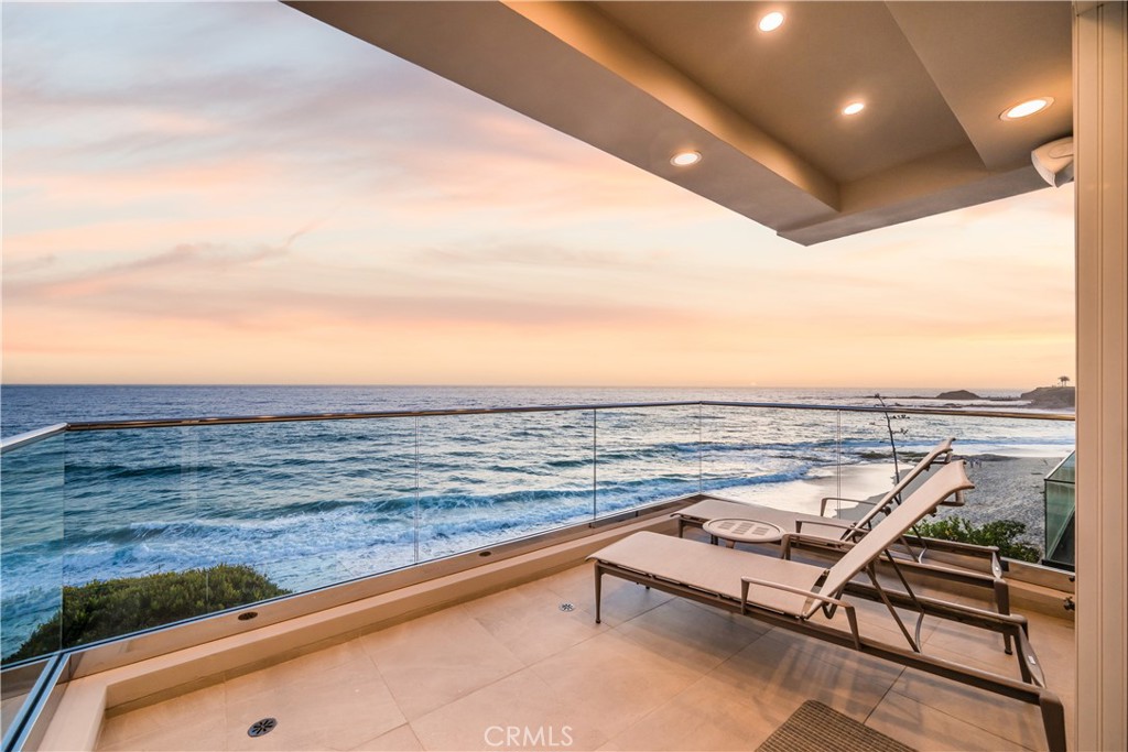 Ocean Vista Custom (OV) - Residential