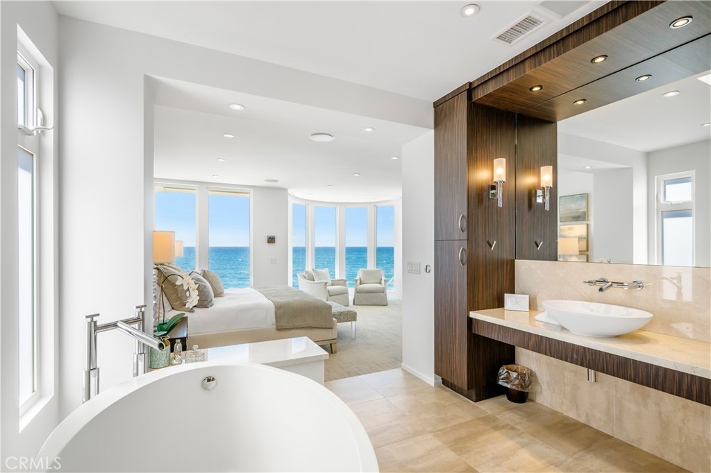 Ocean Vista Custom (OV) - Residential