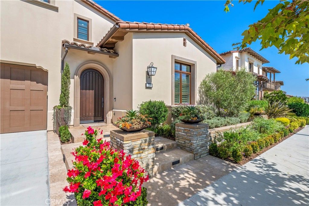 listing image 130728472006436185228