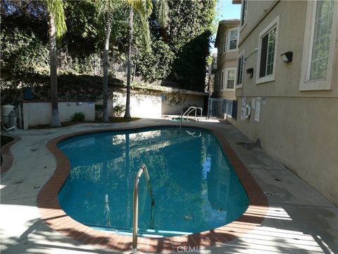 A home in La Crescenta