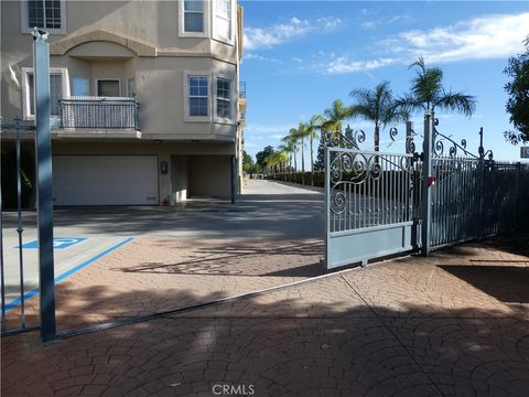 A home in La Crescenta