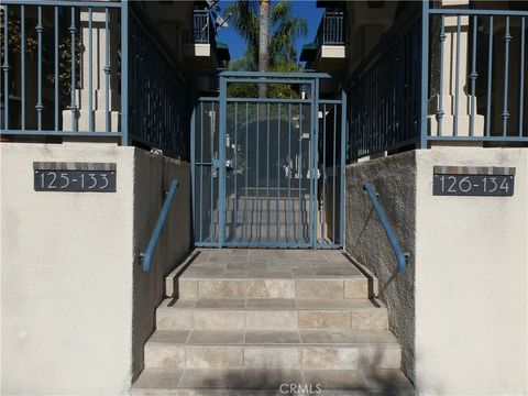 A home in La Crescenta