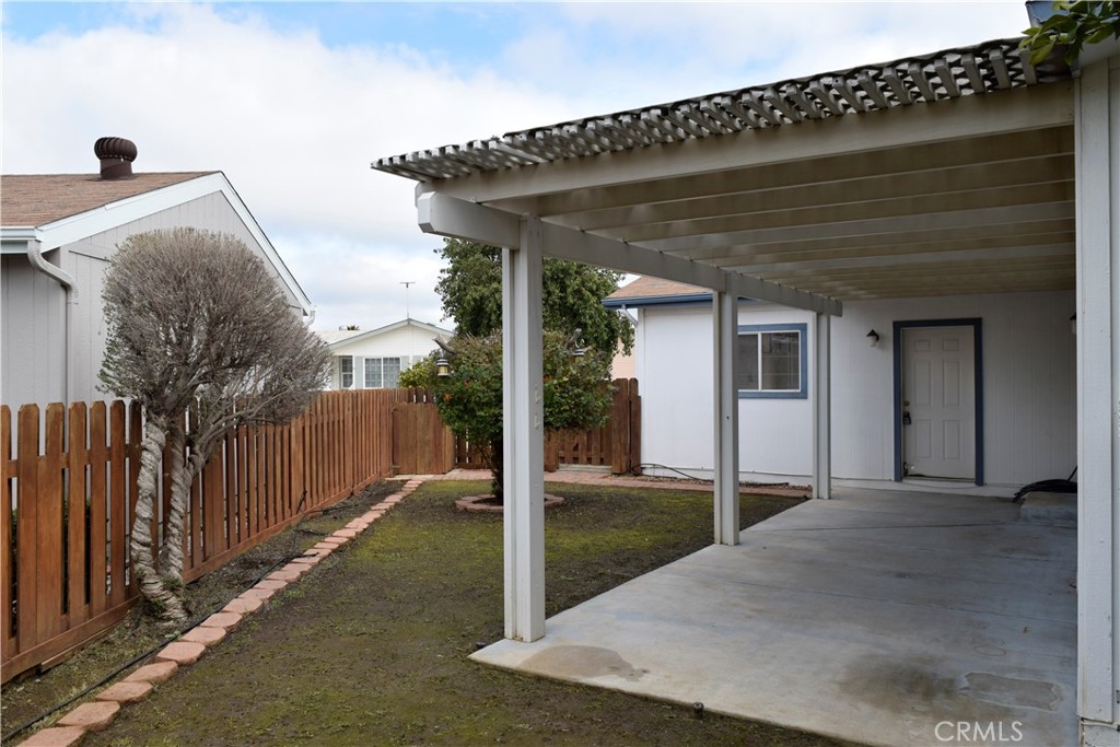 Photo 28 of 39 of 27250 Murrieta Road 219 mobile home