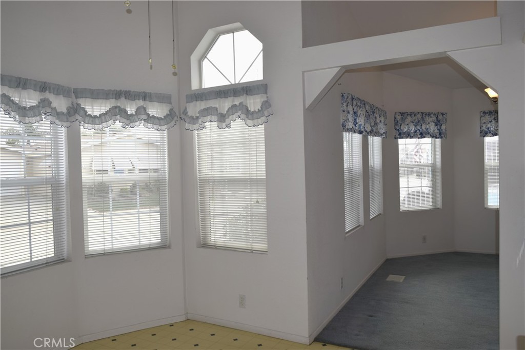 Photo 5 of 39 of 27250 Murrieta Road 219 mobile home