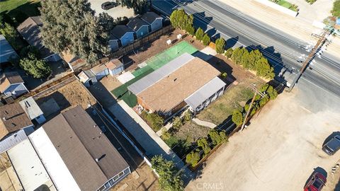 A home in Lake Elsinore