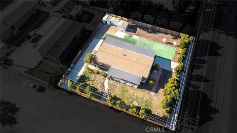 A home in Lake Elsinore