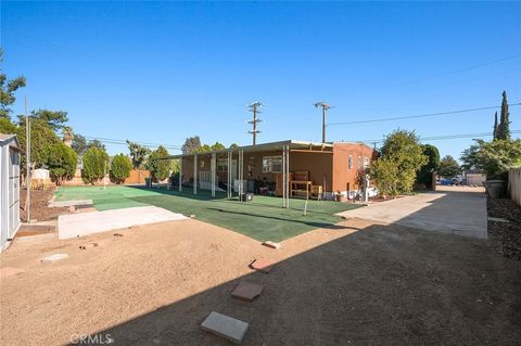 A home in Lake Elsinore