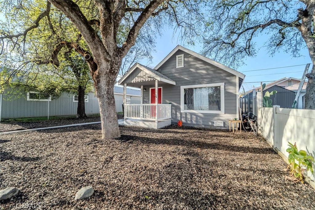 Listing image 1
