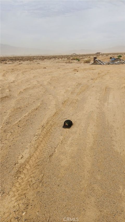 Photo of 0 0452143210000, Lucerne Valley, CA 92356 (MLS # IV23169147) Photo of 0 0452143210000, Lucerne Valley, CA 92356 (MLS # IV23169147)