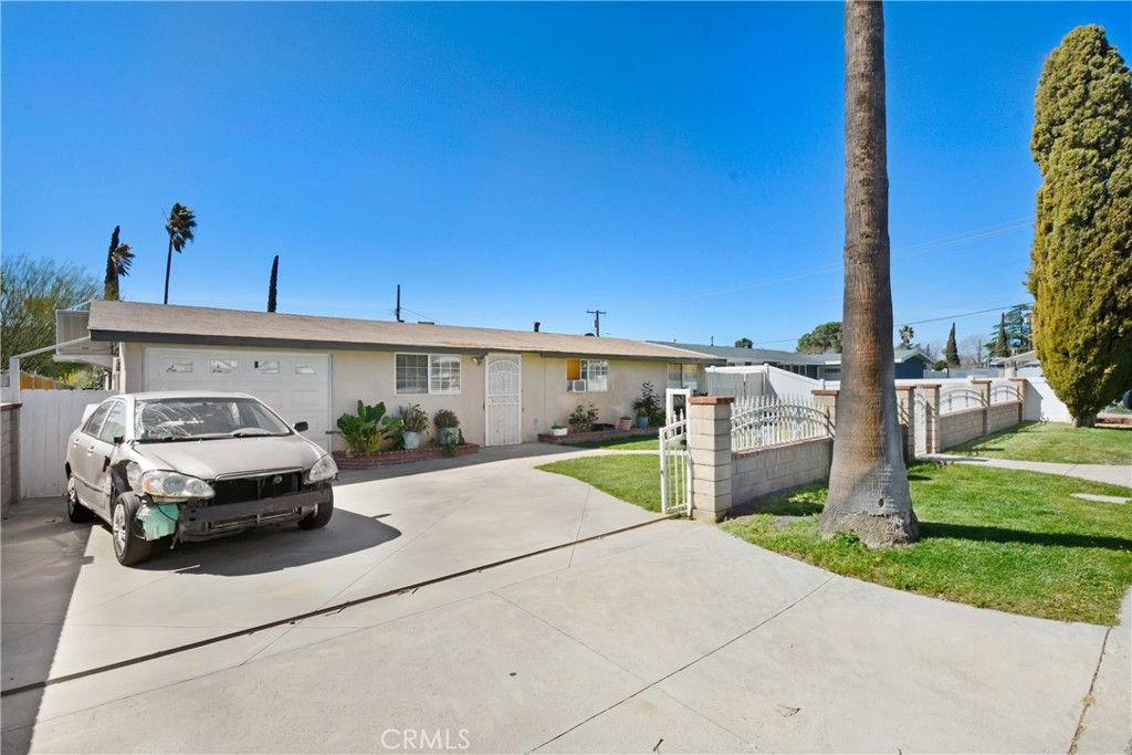 listing image 0