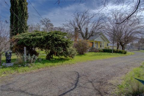 A home in Los Molinos