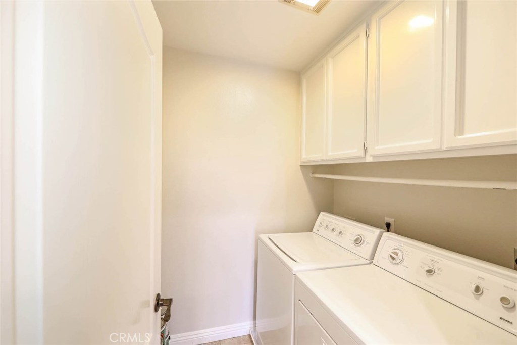 Oxford Court (OC) - Residential Lease