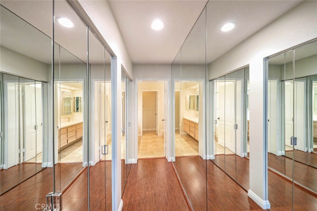 Oxford Court (OC) - Residential Lease