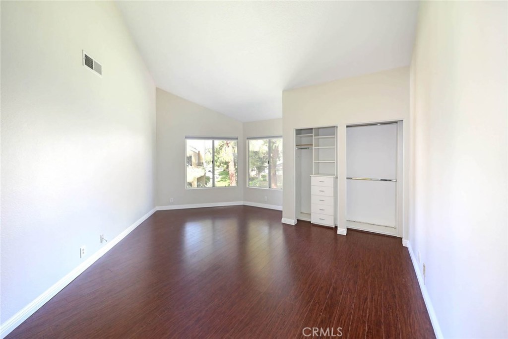 Oxford Court (OC) - Residential Lease