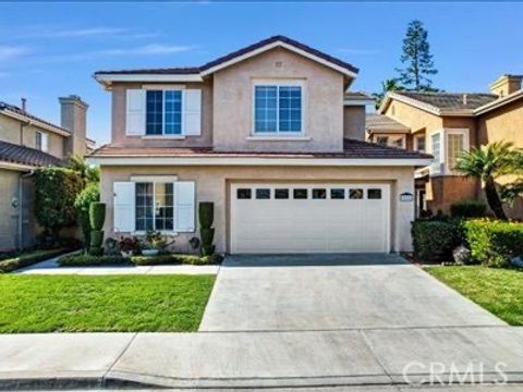 A home in La Mirada