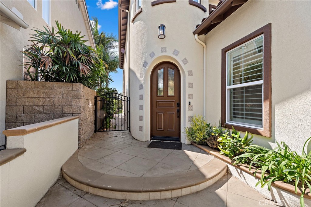 1206 Vista Jardin