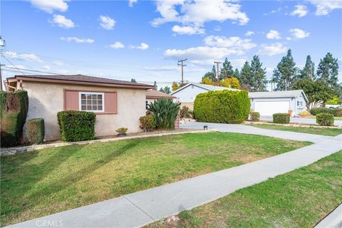 A home in La Mirada