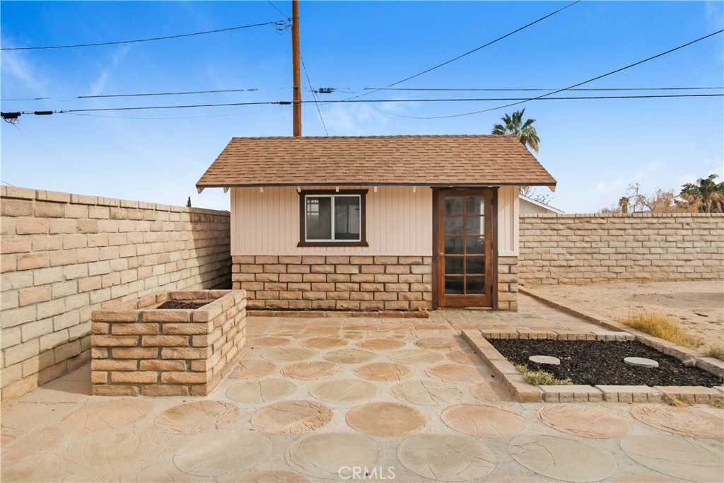 Photo 19 of 24 of 5589 Baileya Avenue house