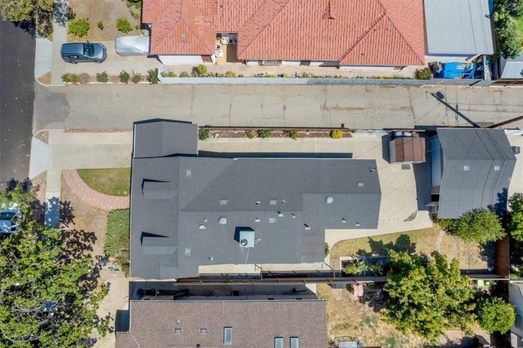 listing image 130725864215781556732