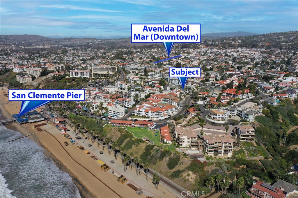 514 Avenida Victoria