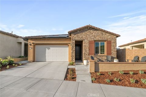 11978 greenpeak street corona ca 92883