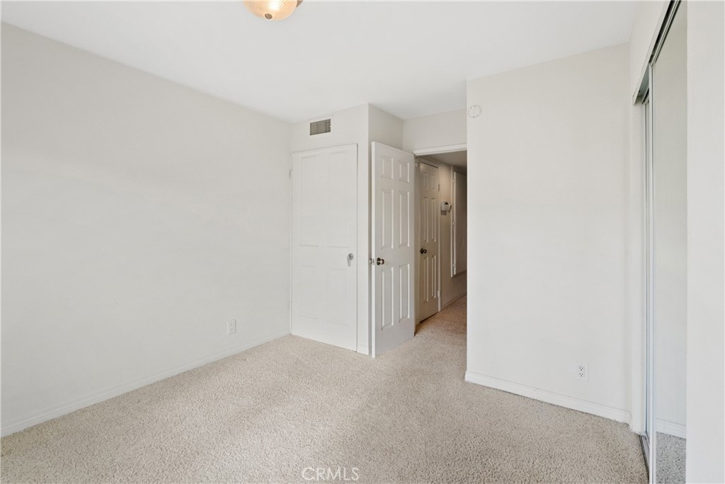 Photo 22 of 31 of 27654 Ironstone Drive 2 townhome
