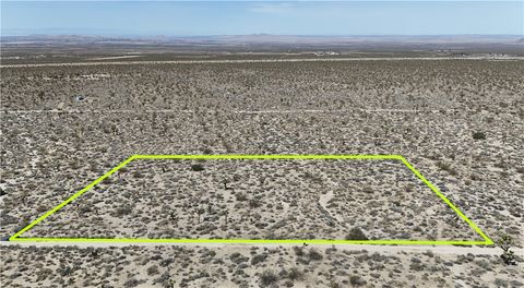 Photo of 0 Avenue X 8, Llano, CA 93544 (MLS # IV25070051)