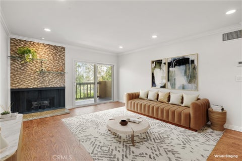 Photo of 355 S Madison #301, Pasadena, CA 91101 (MLS # SB24024223)