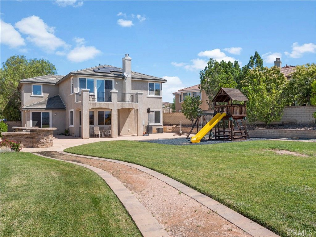 listing image 130723718055605422972