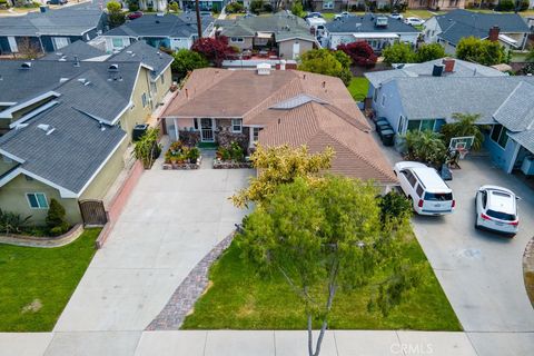 A home in Bellflower