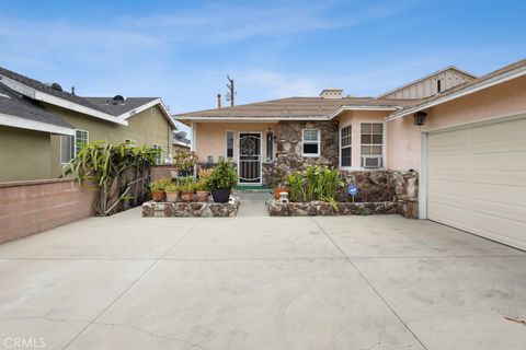 A home in Bellflower