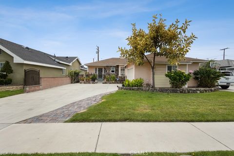 A home in Bellflower