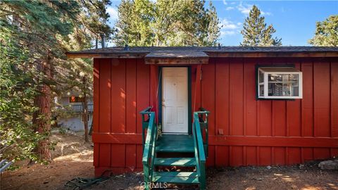 A home in Running Springs