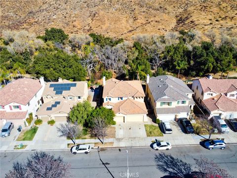 A home in Lake Elsinore