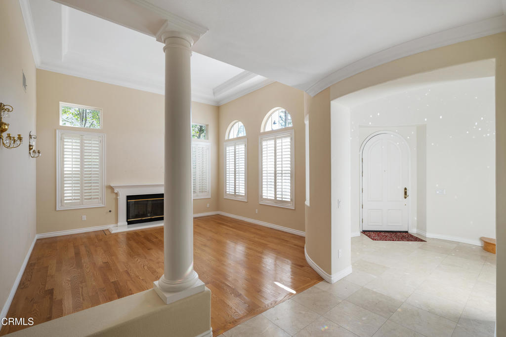 Properties 4 605 Coate Court